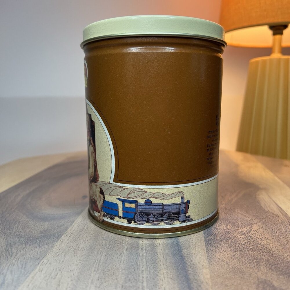 Vintage 80s Jerky Treats Norman Rockwell Collectors Tin "Making Friends" Dog Pal - Picture 3 of 13